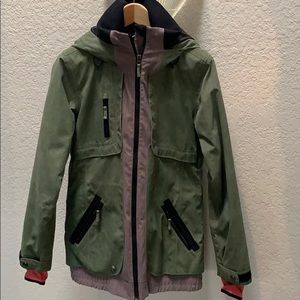 Roxy 10k snow jacket